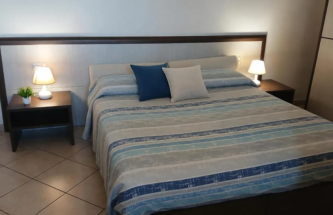 Domo - Guest-House Il Nespolo Fiorito-1